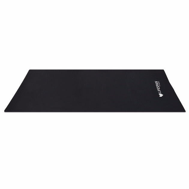 Black equipment mat 