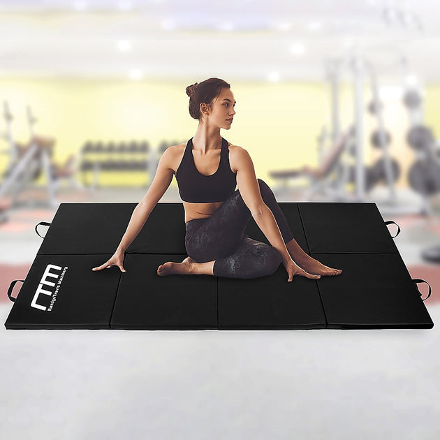 Black judo mat 