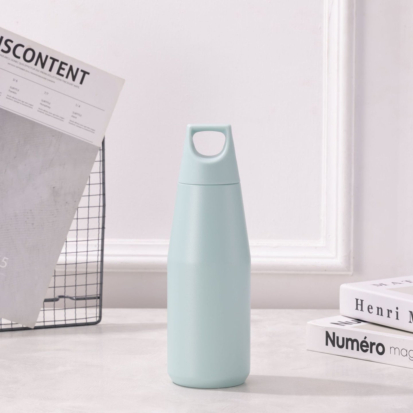 Stainless steel water bottle 