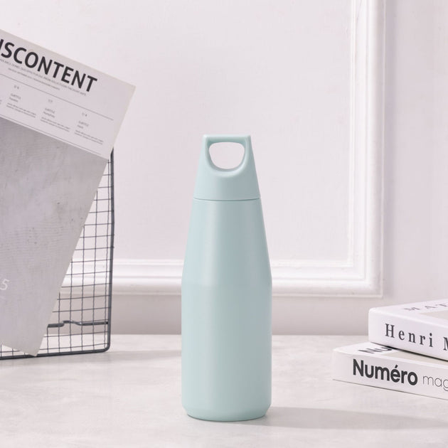 Stainless steel water bottle 