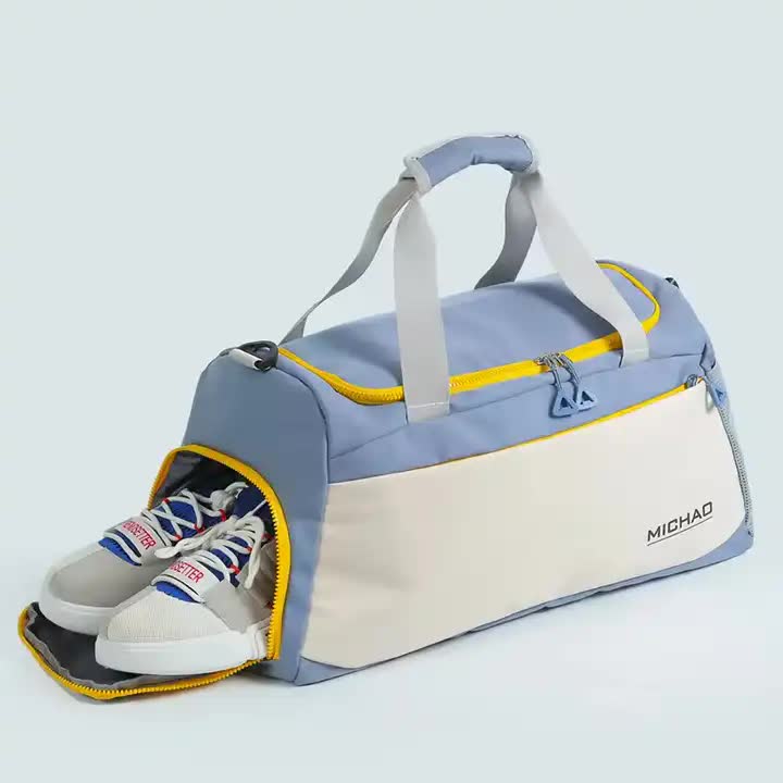 Seperate shoe compartment 